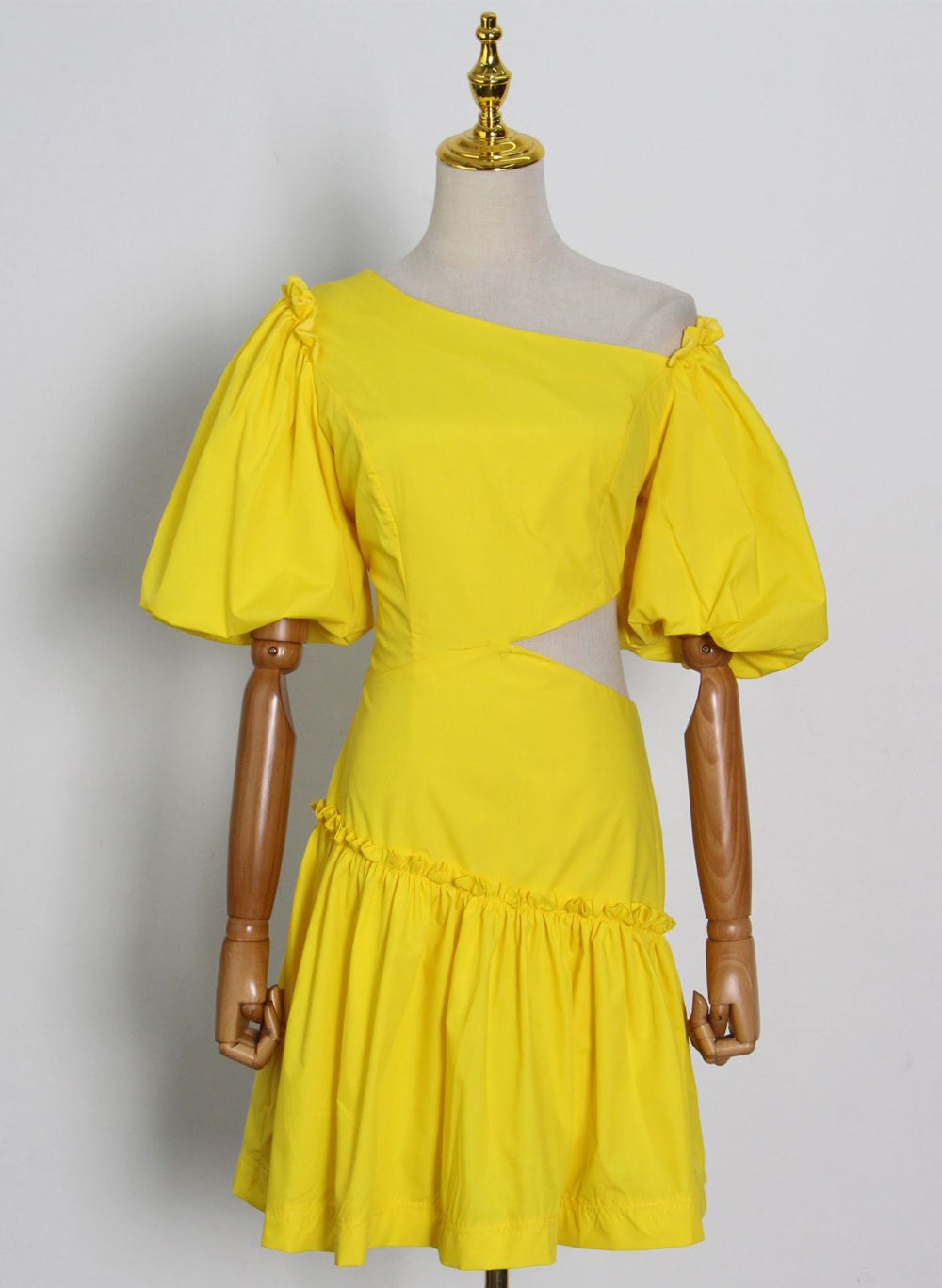 Asymmetric Cutout Waist Ruffled Mini Party Dress in Yellow