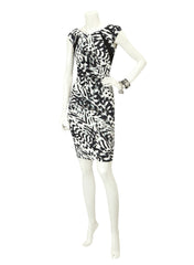 Low Back Sculpted Pencil Dress in Black & White