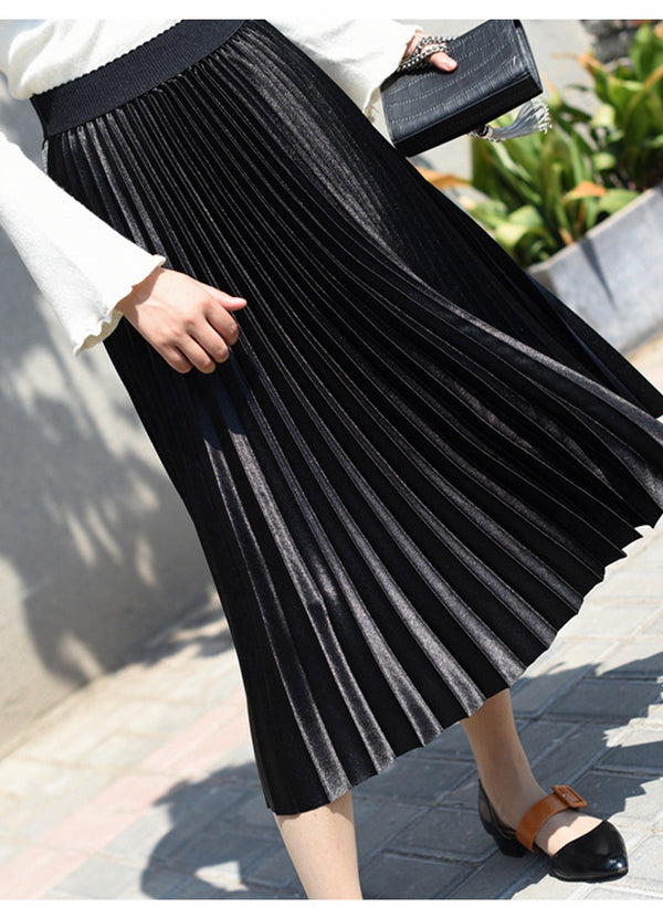 Black Elastic Waistband Metallic Pleated Midi Skirt